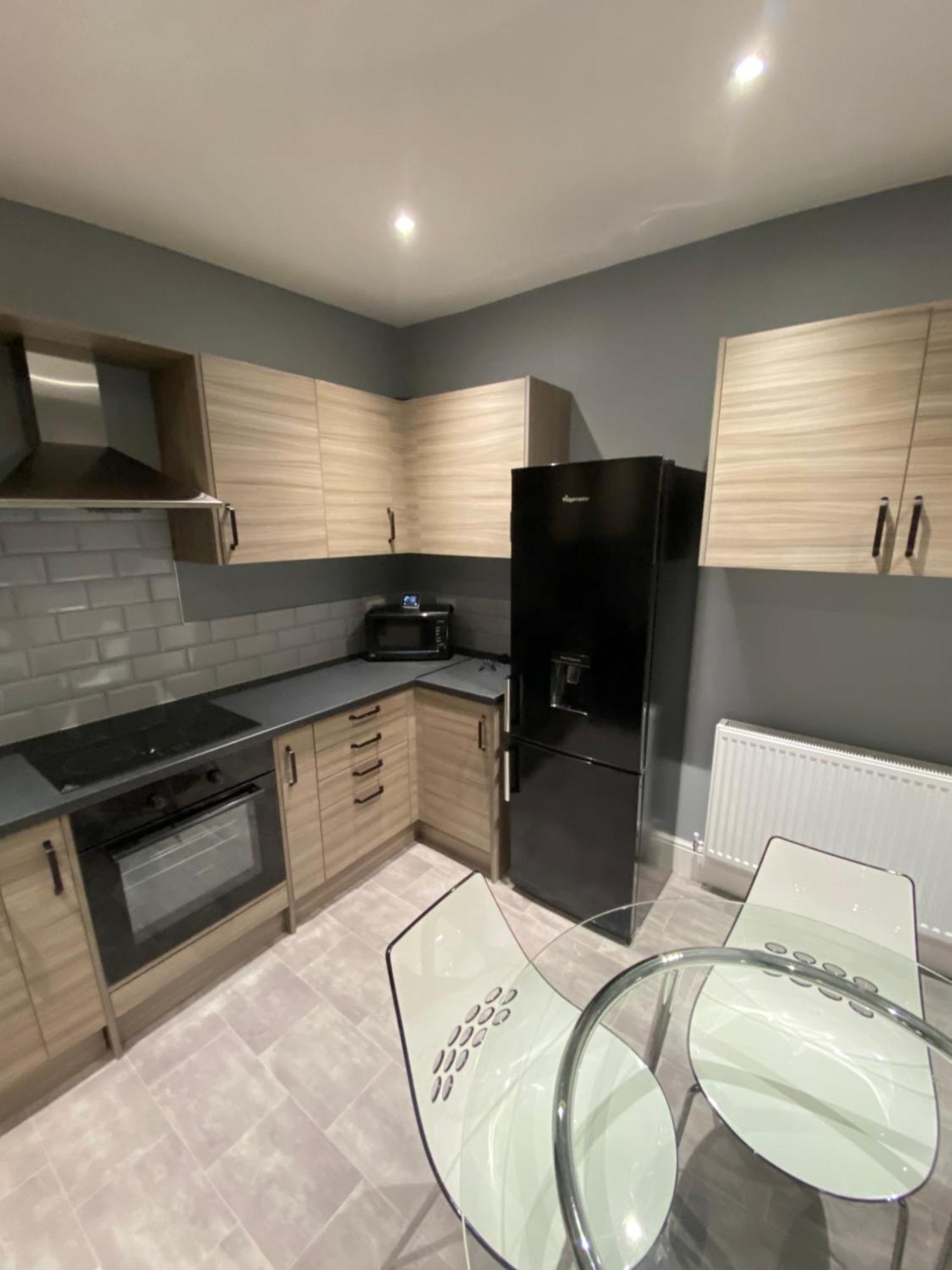 Private & Modern En-Suite Rooms Town Centre Self Check-In Barnsley Esterno foto